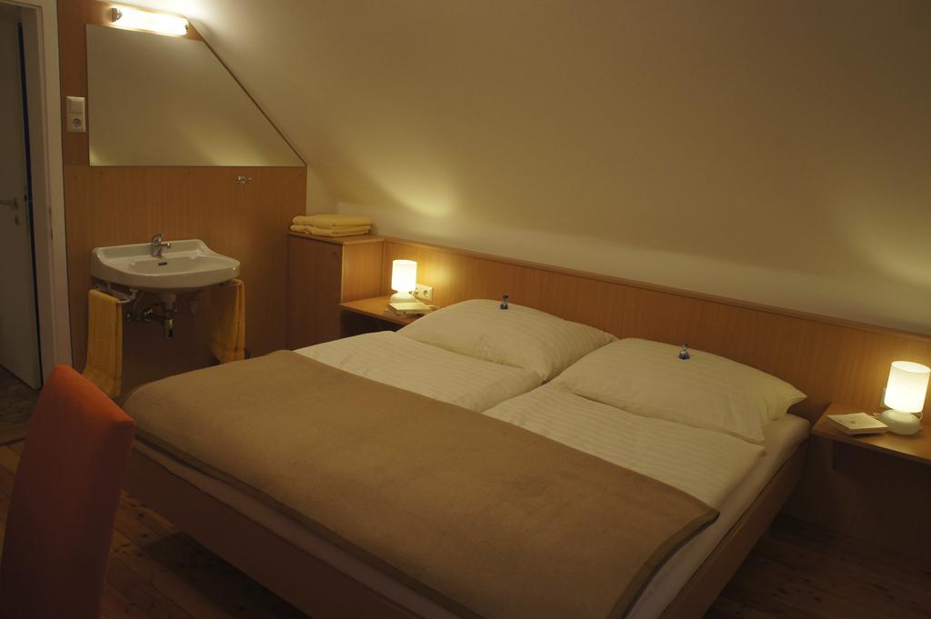 克勒尼希公寓 Pörtschach am Wörthersee 客房 照片